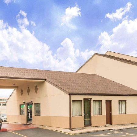 Days Inn By Wyndham Hannibal Ngoại thất bức ảnh